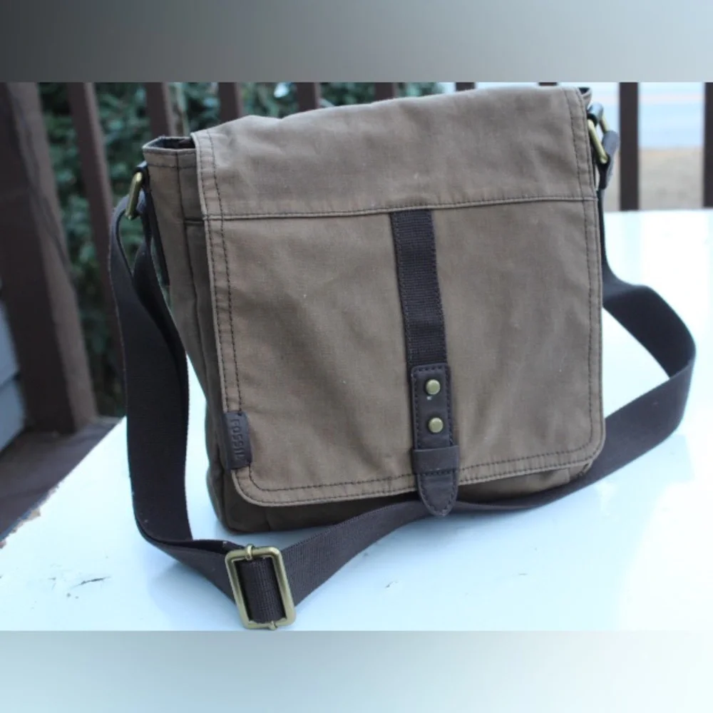 Fossil Travis messenger bag